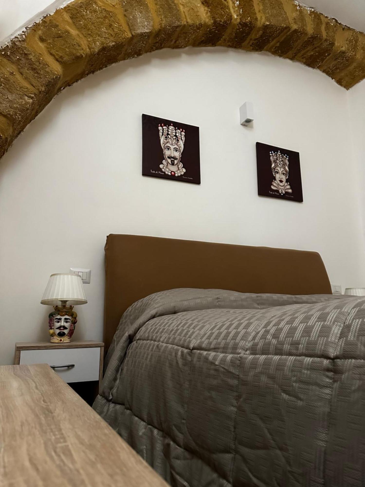 O Munti Rooms Agrigente Extérieur photo