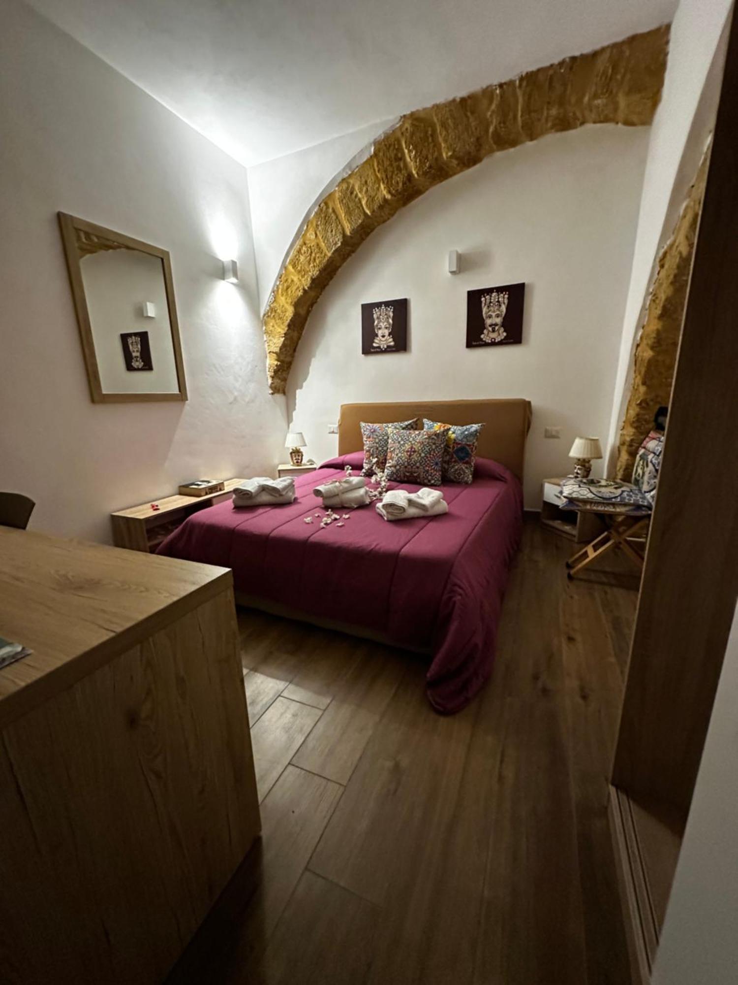 O Munti Rooms Agrigente Extérieur photo